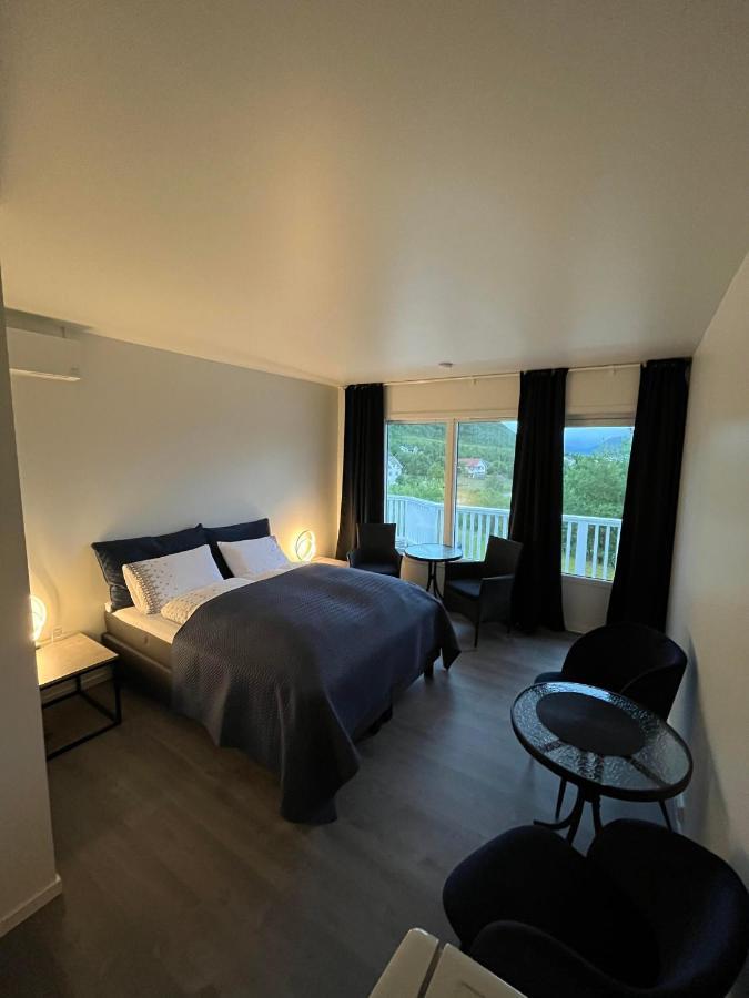 Senja Living Aparthotel Stonglandseidet Eksteriør bilde